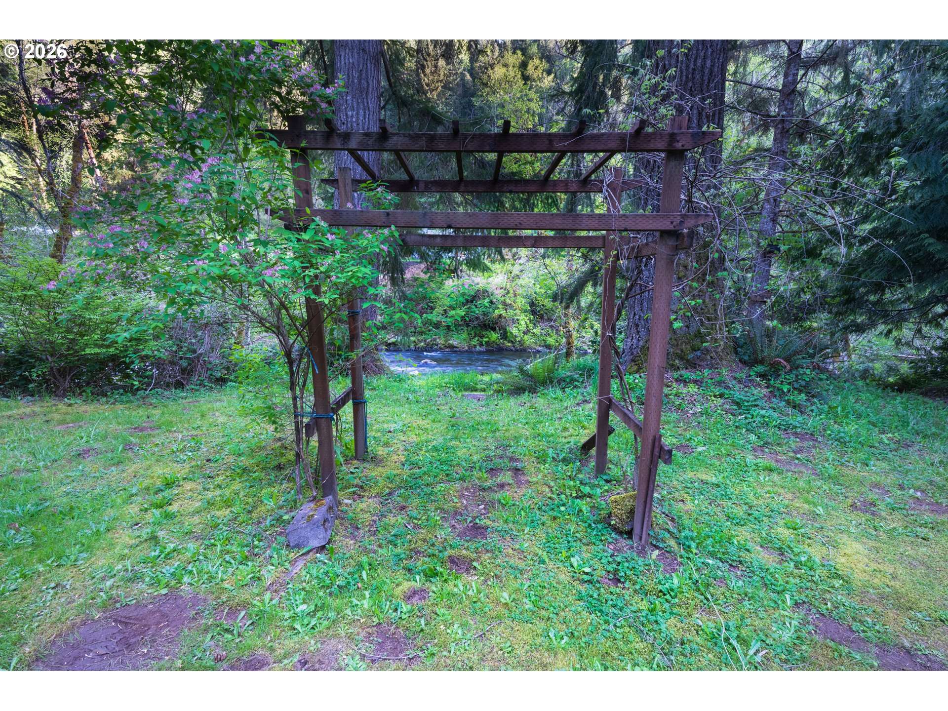 8214 ROSE VALLEY RD, Kelso, WA 98626