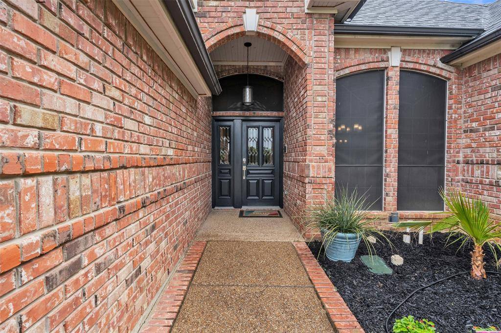 6205 Skylark Circle, North Richland Hills, TX 76180