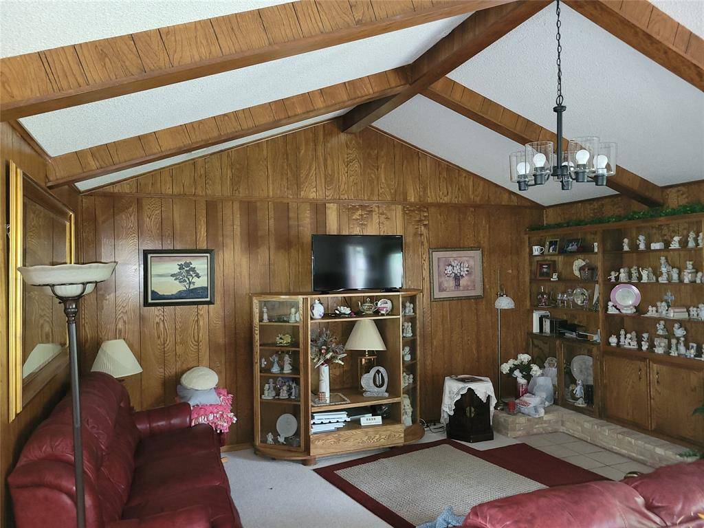 1707 Broadmoor Drive, Brownwood, TX 76801