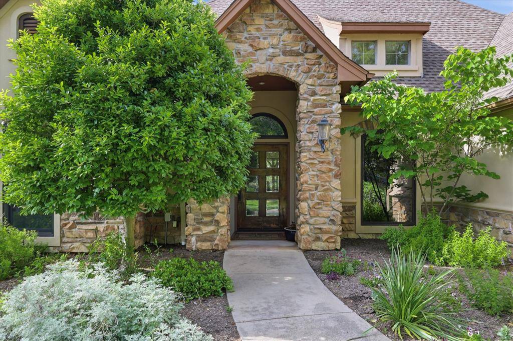 8000 Rhoads Road, Aubrey, TX 76227