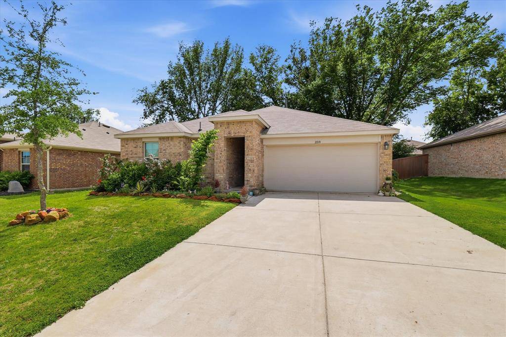 2210 Alamo Road, Sherman, TX 75090