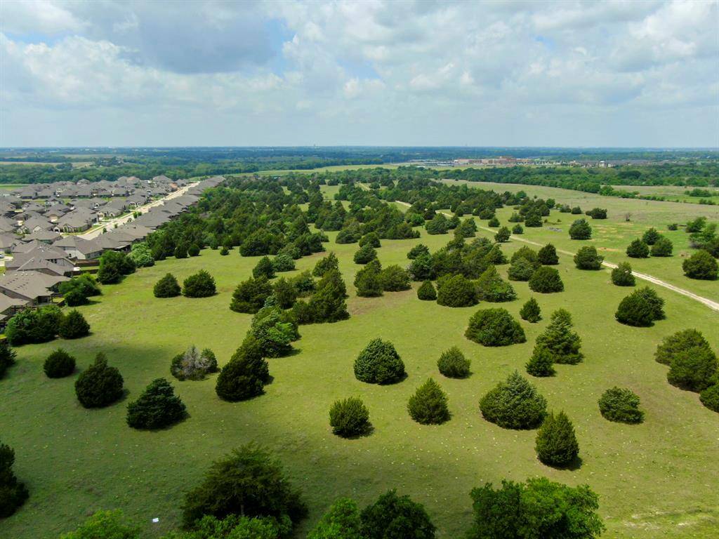 501 Ovilla Road, Waxahachie, TX 75167
