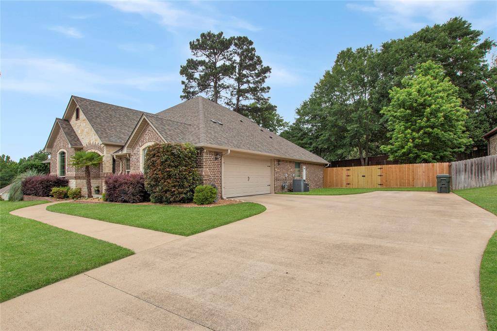 1203 Dreamcatcher, Tyler, TX 75703