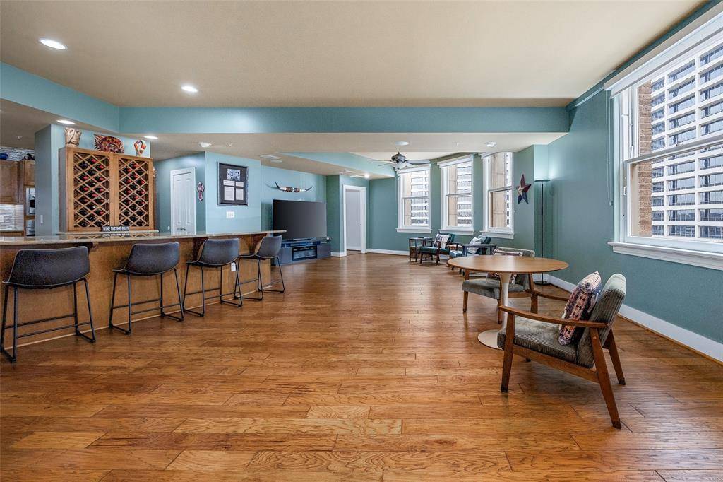 411 W 7th Street #806, Fort Worth, TX 76102