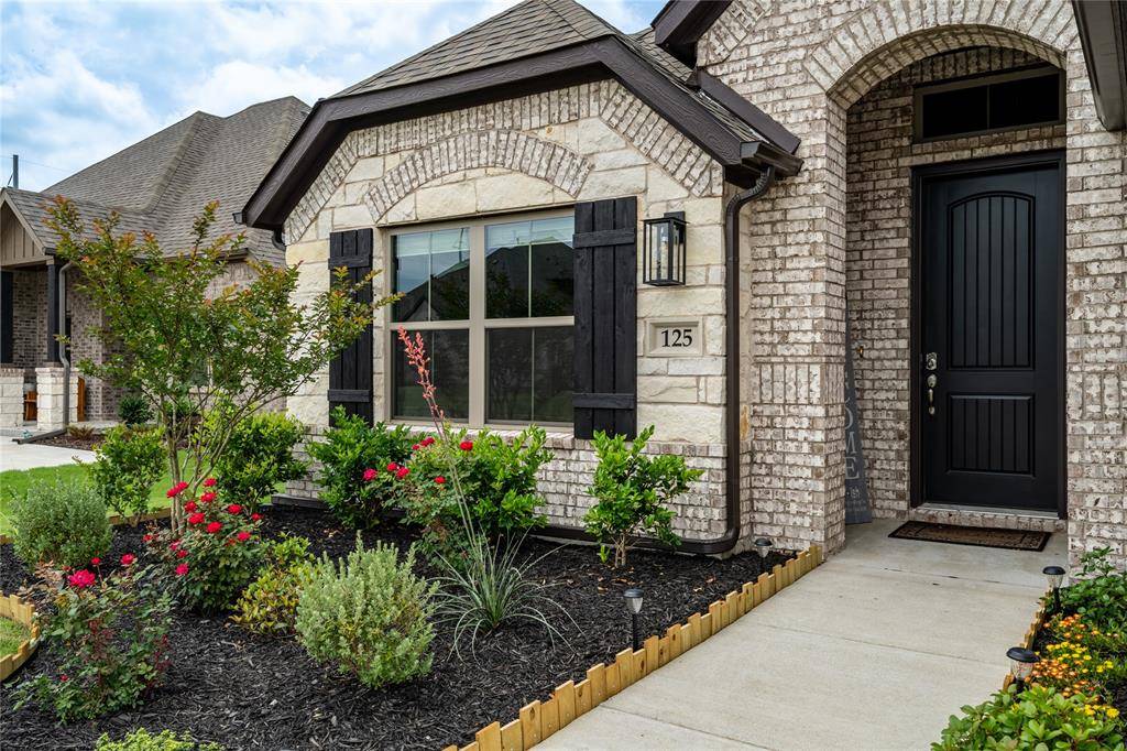125 Rosehaven Drive, Greenville, TX 75402