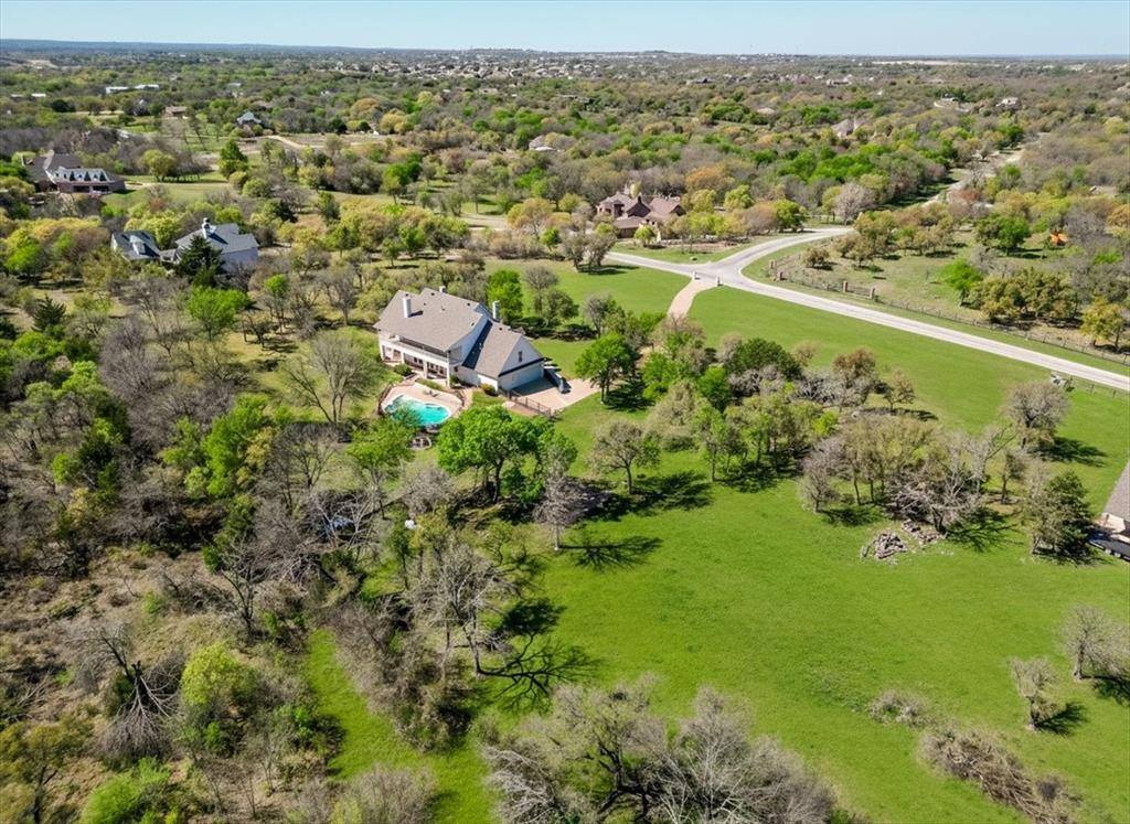 166 E Rio Ridge, Azle, TX 76020