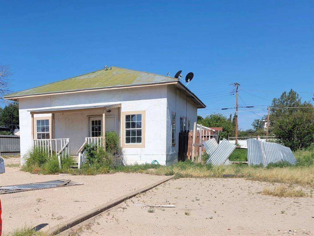 104 S Colpitts Boulevard, Fort Stockton, TX 79735
