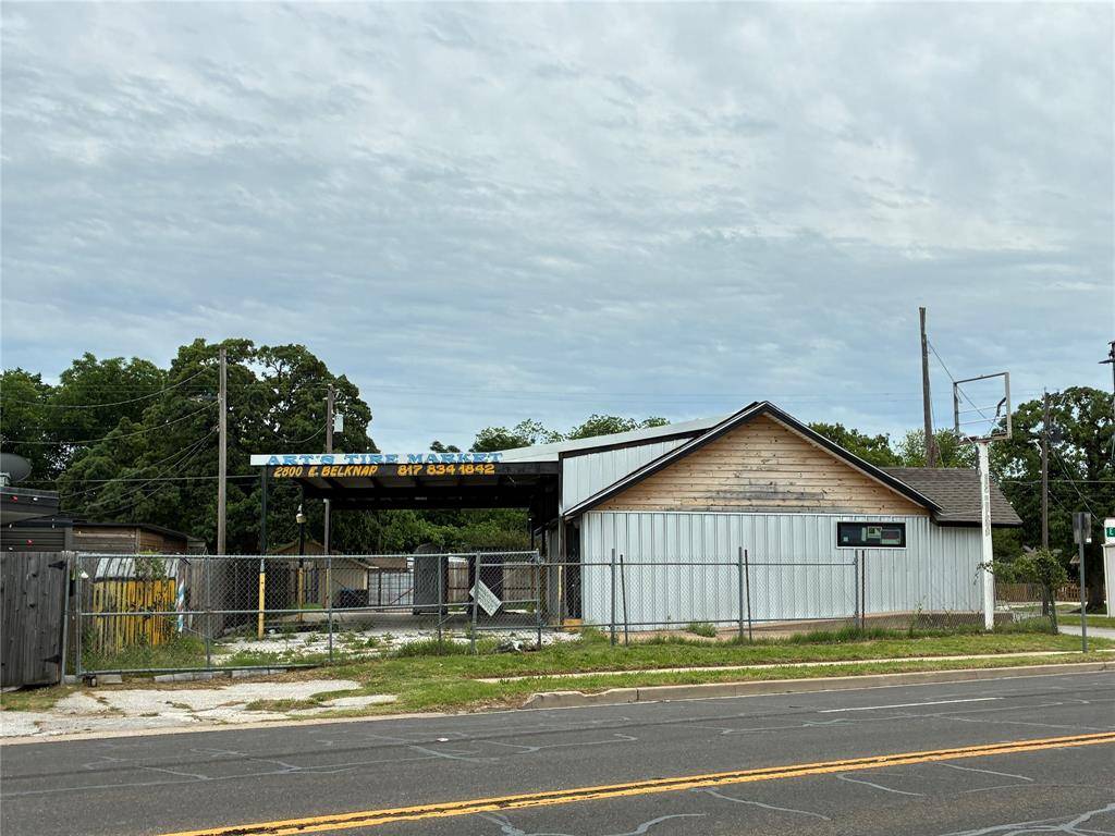 2800 E Belknap, Fort Worth, TX 76111