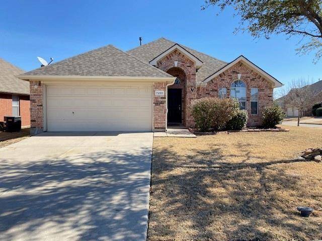 7200 Kentish Drive, Fort Worth, TX 76137