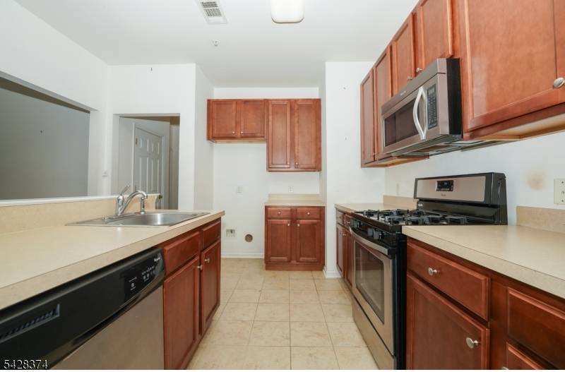 435 Van Houten Ave #104, Passaic City, NJ 07055
