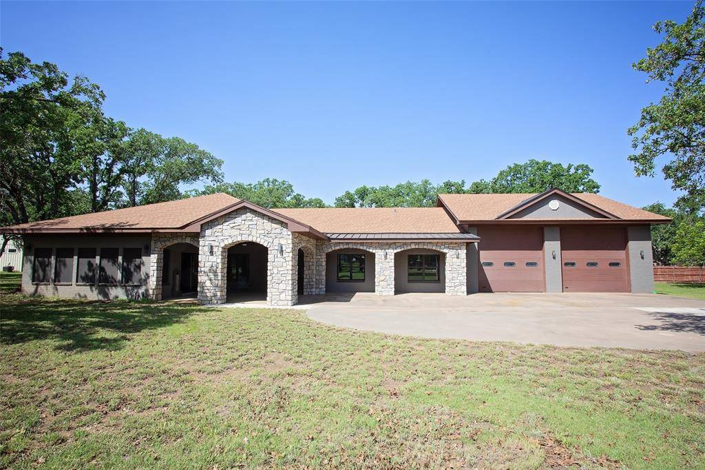 162 Eastledge Drive, Graham, TX 76450