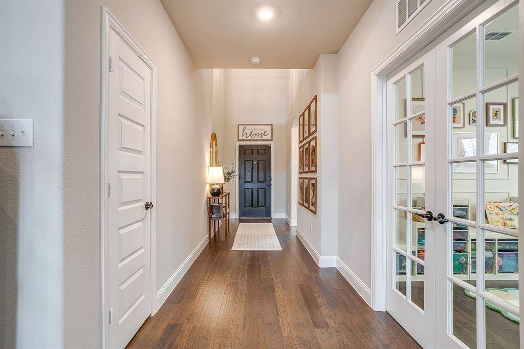 11808 Toppell Trail, Fort Worth, TX 76052