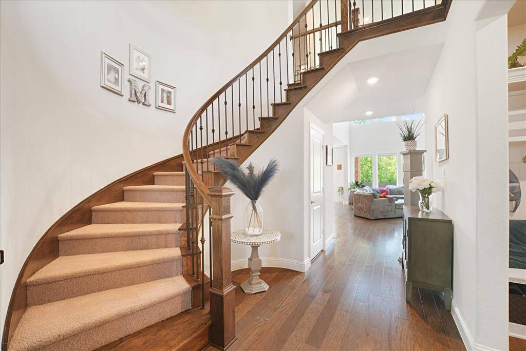2202 Stanhill Drive, Corinth, TX 76210
