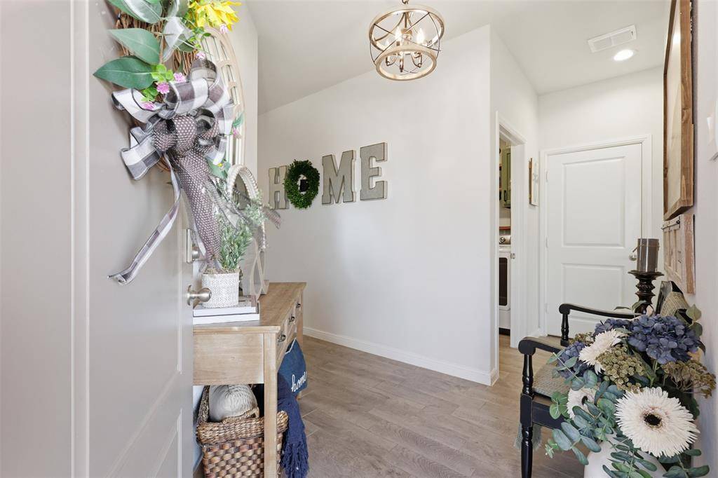 124 Orchard Pines Place, Boyd, TX 76023