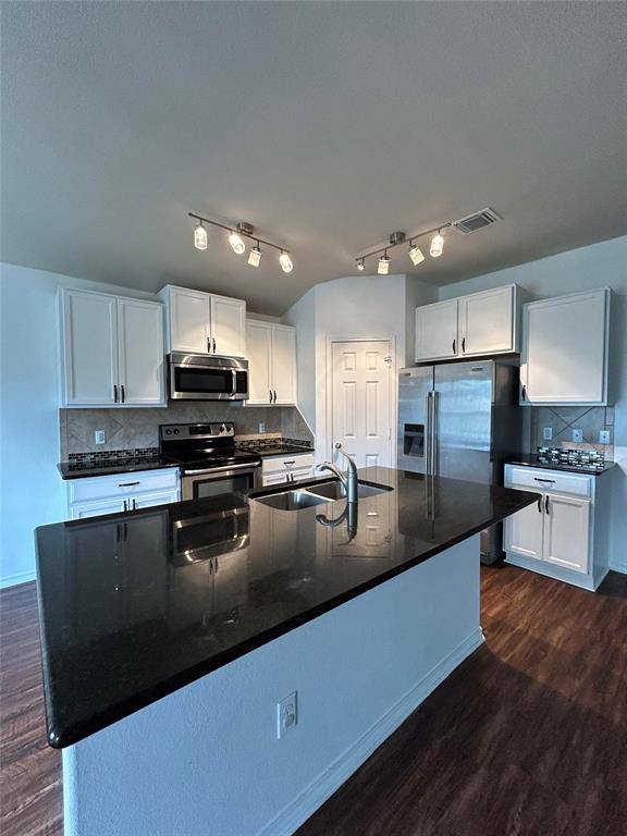 2813 Gilchrist Drive, Waco, TX 76655