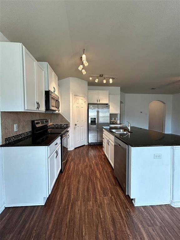 2813 Gilchrist Drive, Waco, TX 76655