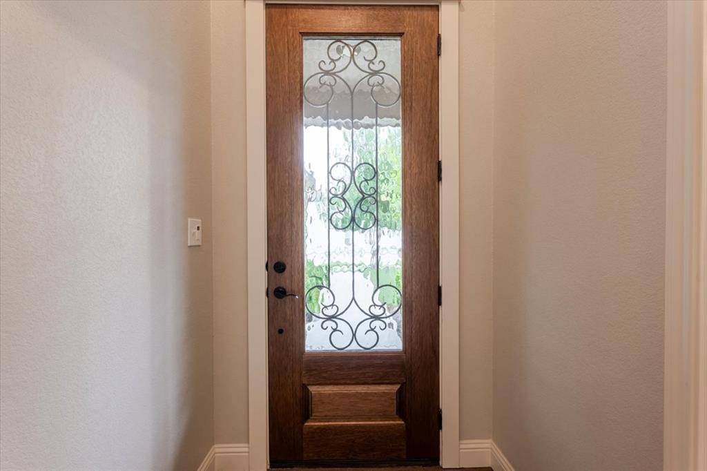 1317 THISTLE HILL Trail, Weatherford, TX 76087