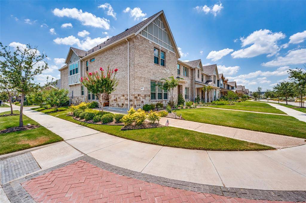 4567 Cypress Thorn Drive, Arlington, TX 76005