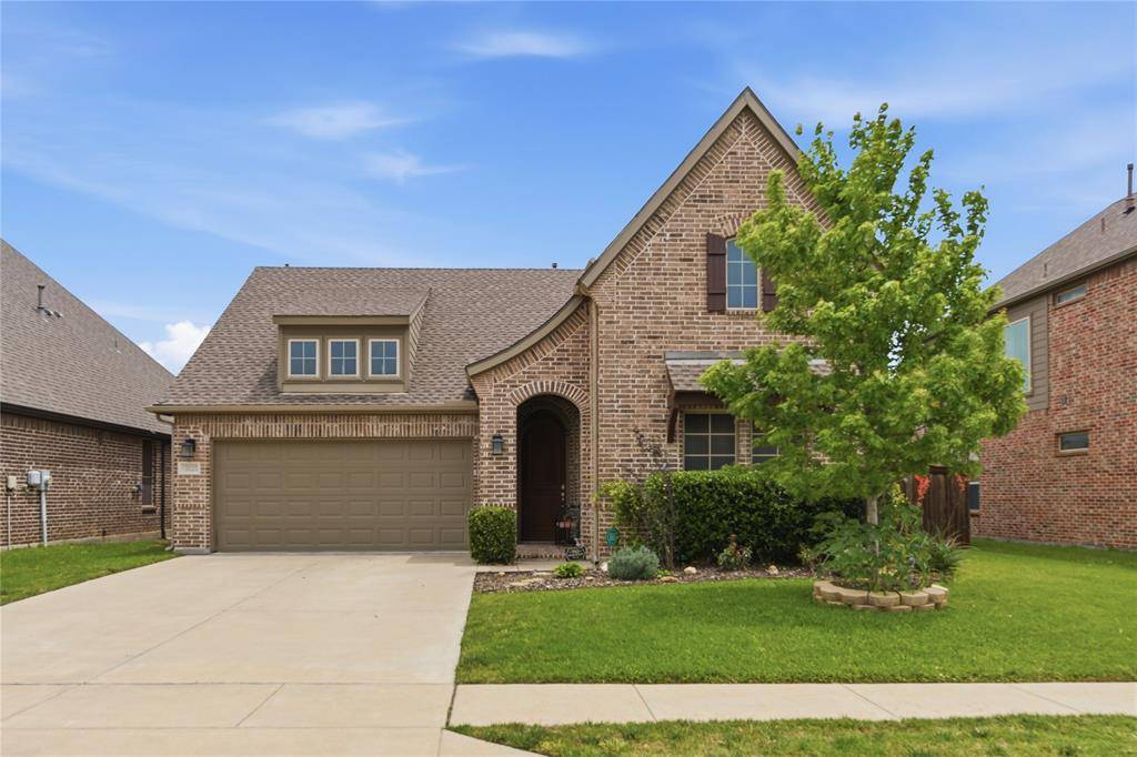 10020 Haversham Drive, Fort Worth, TX 76131