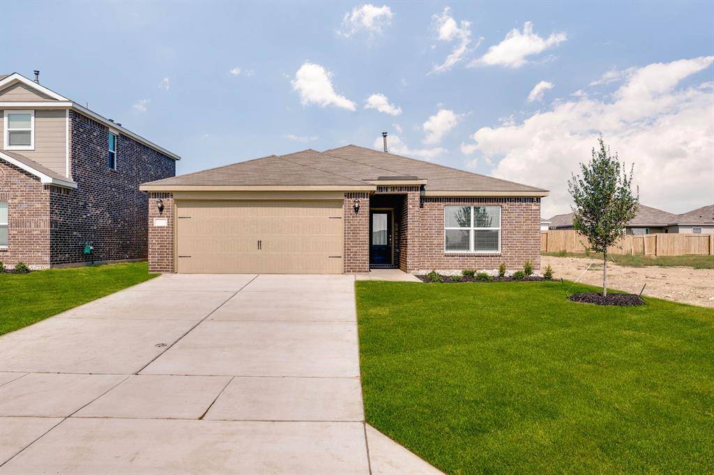 13457 Stage Coach Lane, Cresson, TX 76035