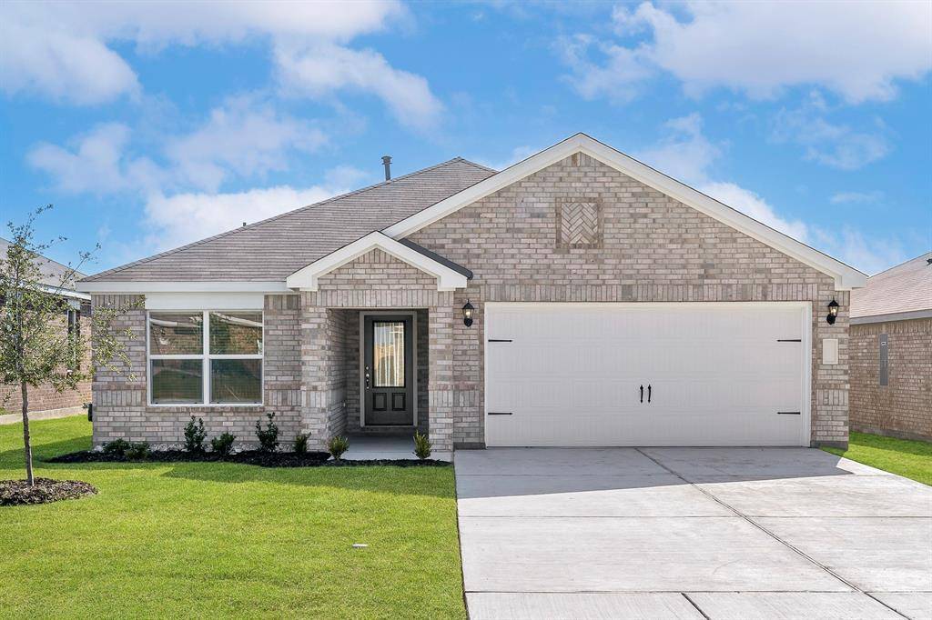 13413 Gitty Up Circle, Cresson, TX 76035