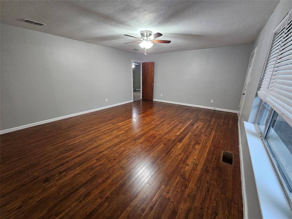 804 Cedar Street, Mckinney, TX 75069