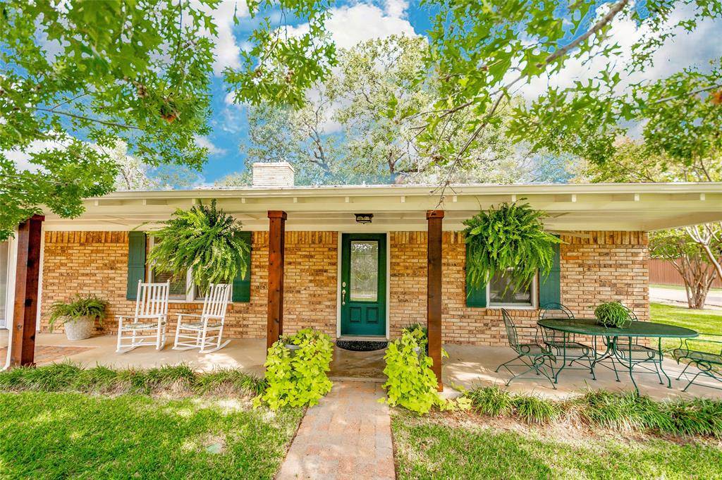 4100 Holly Lane, Flower Mound, TX 75022