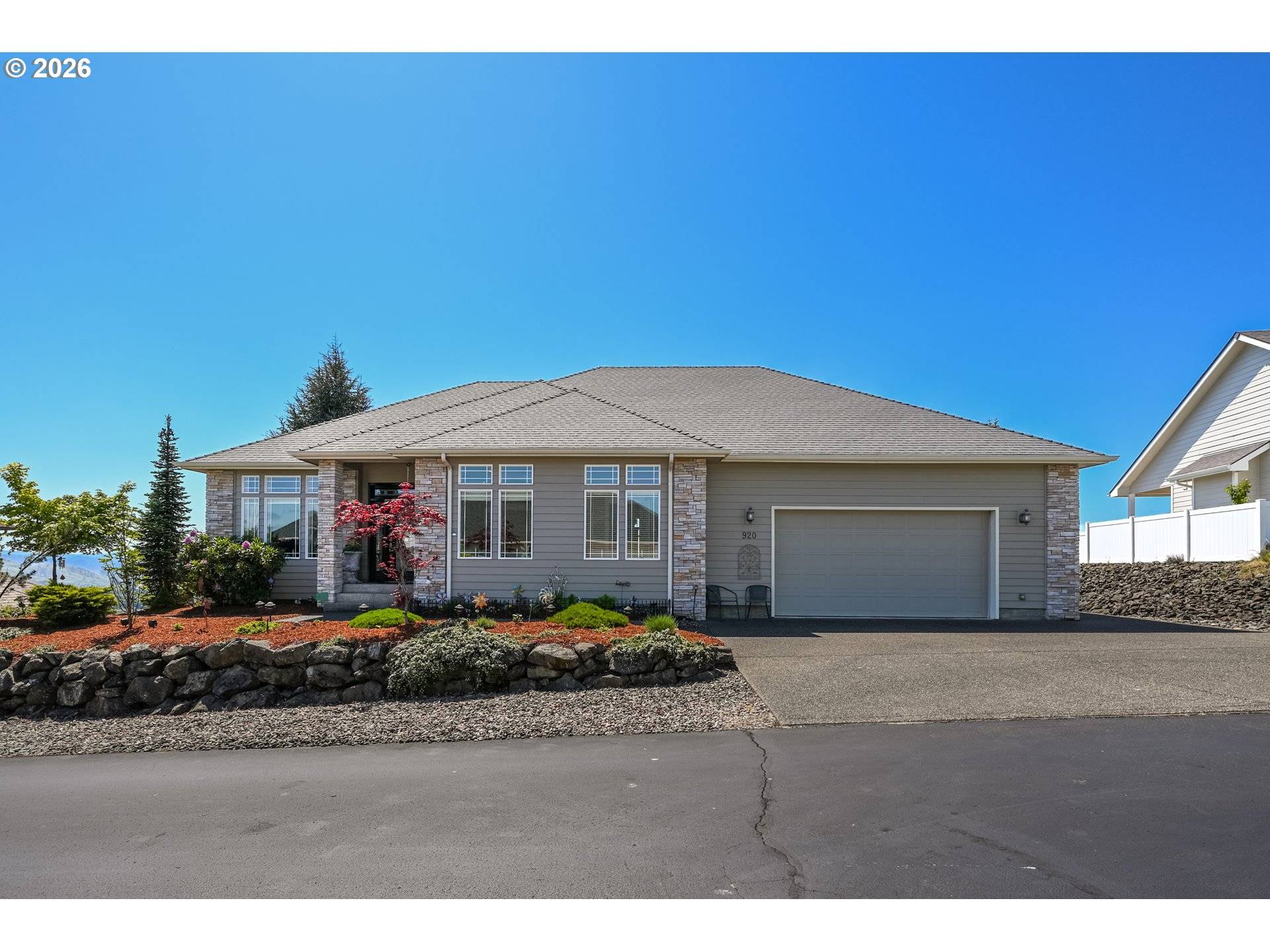 920 NE GRANITE RIDGE ST, Roseburg, OR 97470