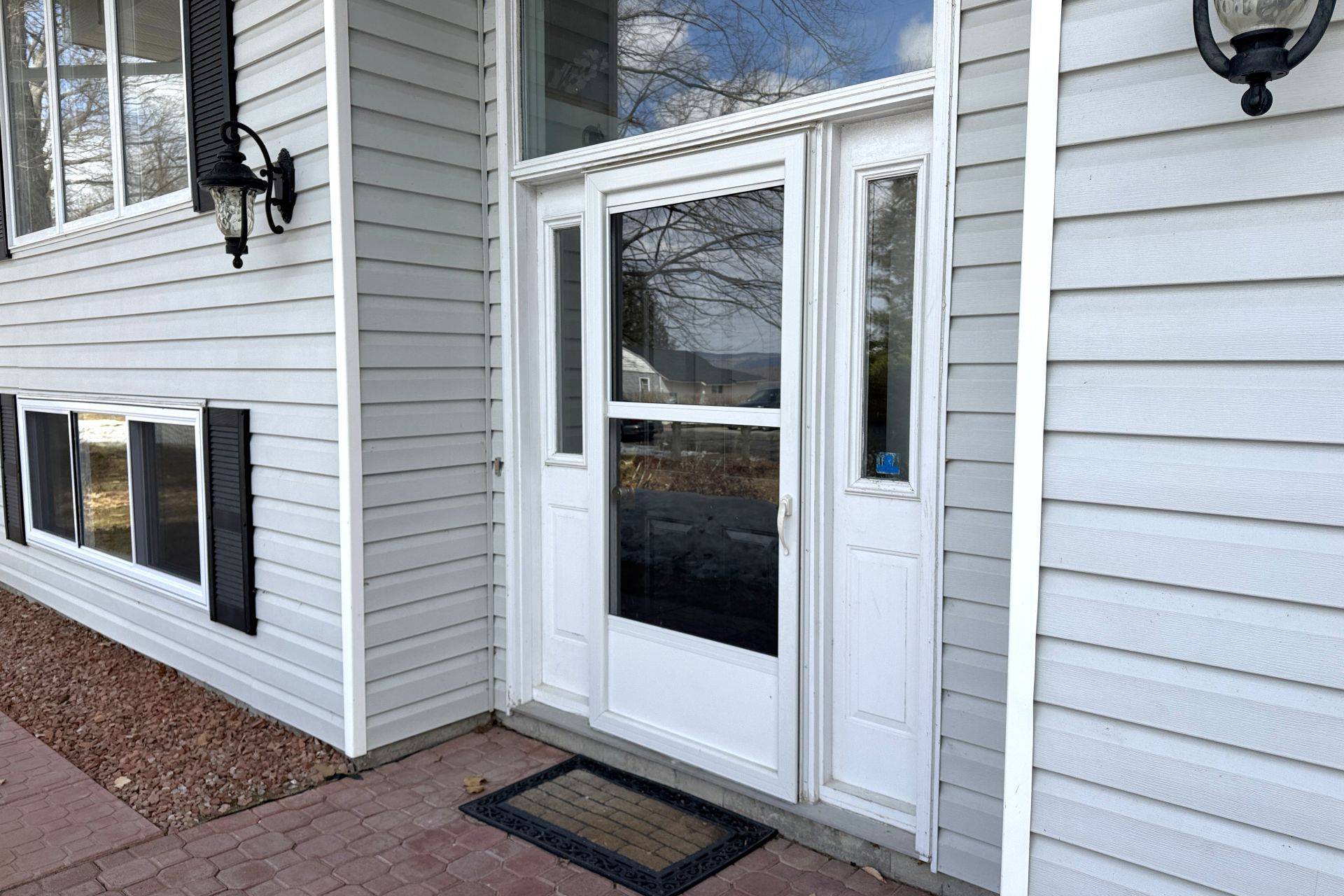 319 Riverwood DR, Constance Bay - Dunrobin - Kilmaurs - Woodlawn, ON K0A 3M0