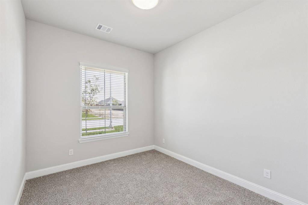 4504 Snakeweed Street, Fort Worth, TX 76036