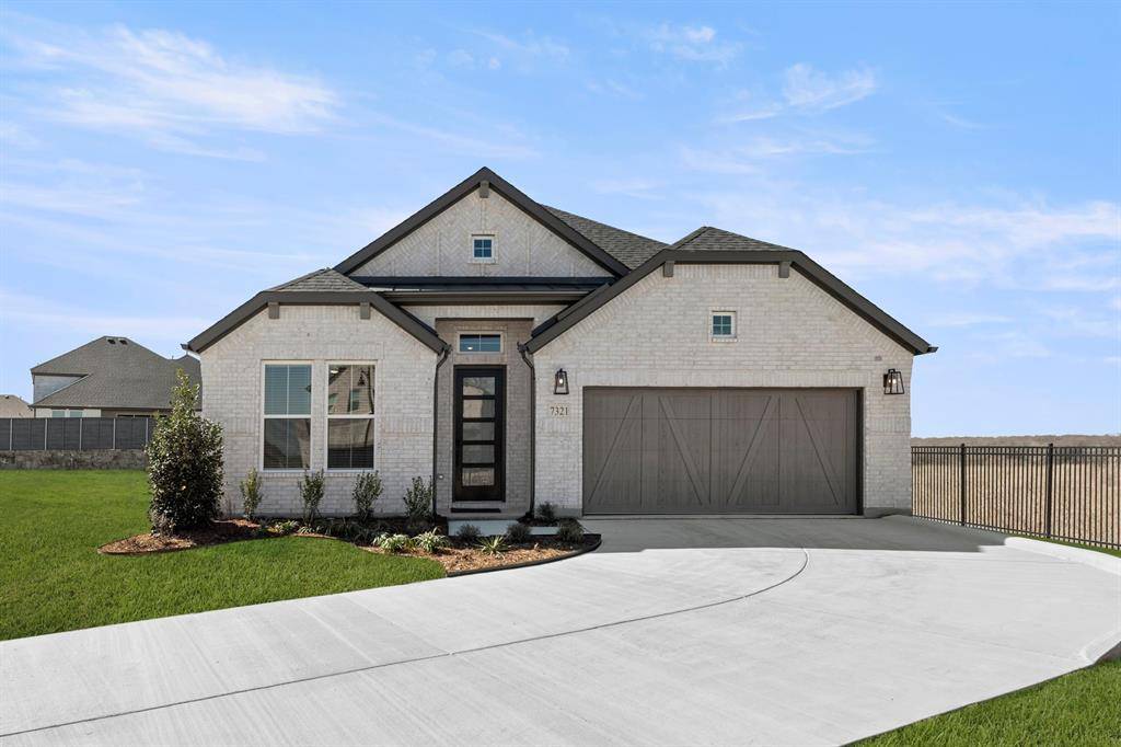 7321 Red Maple Drive, Little Elm, TX 76227