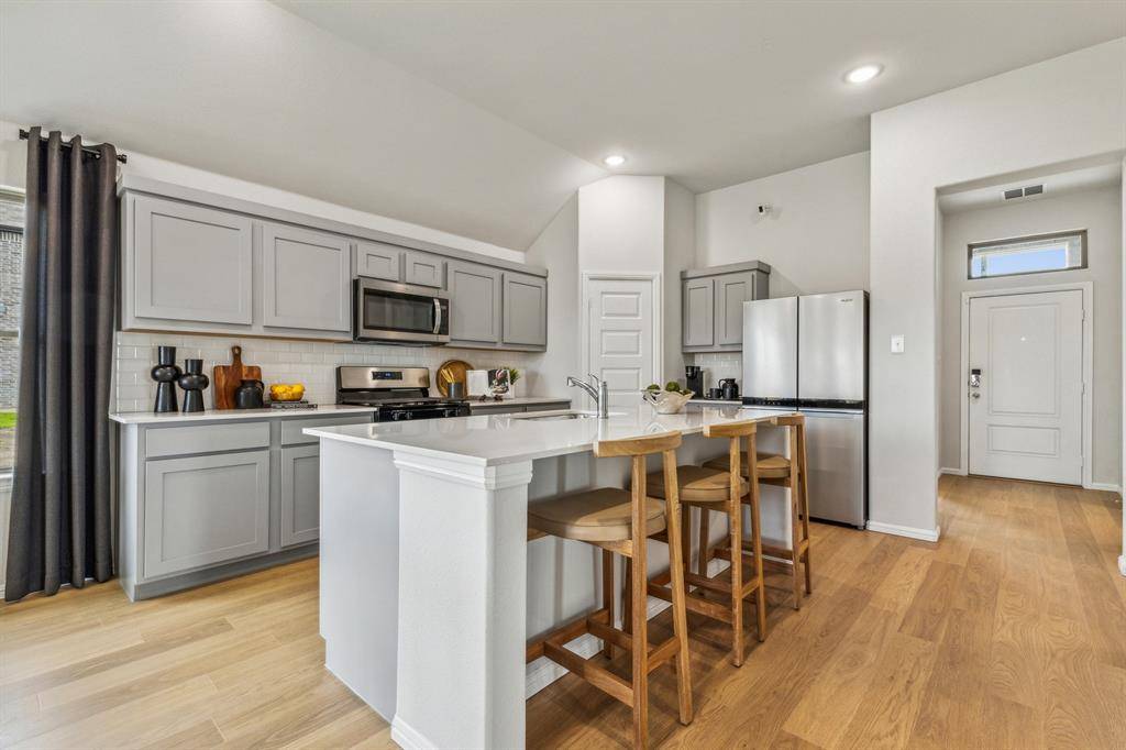 2210 Derby Drive, Seagoville, TX 75159