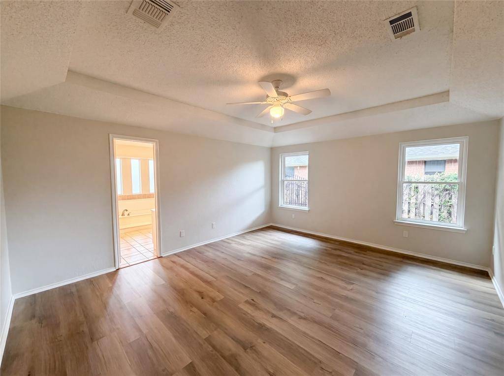 2300 Ridgewood, Bedford, TX 76021