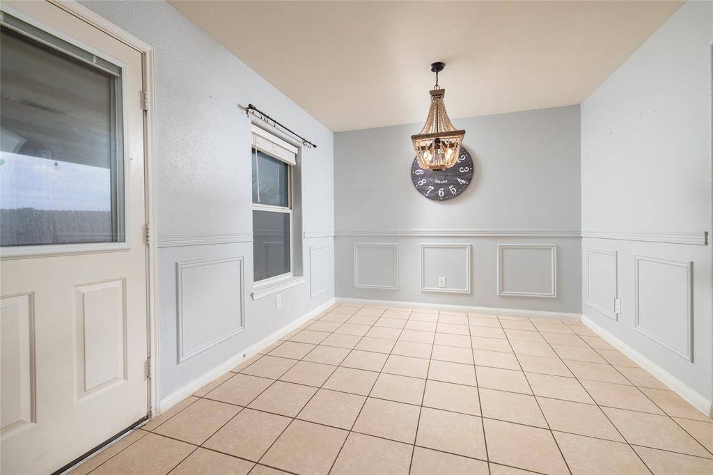 130 Kincaid Drive, Sanger, TX 76266