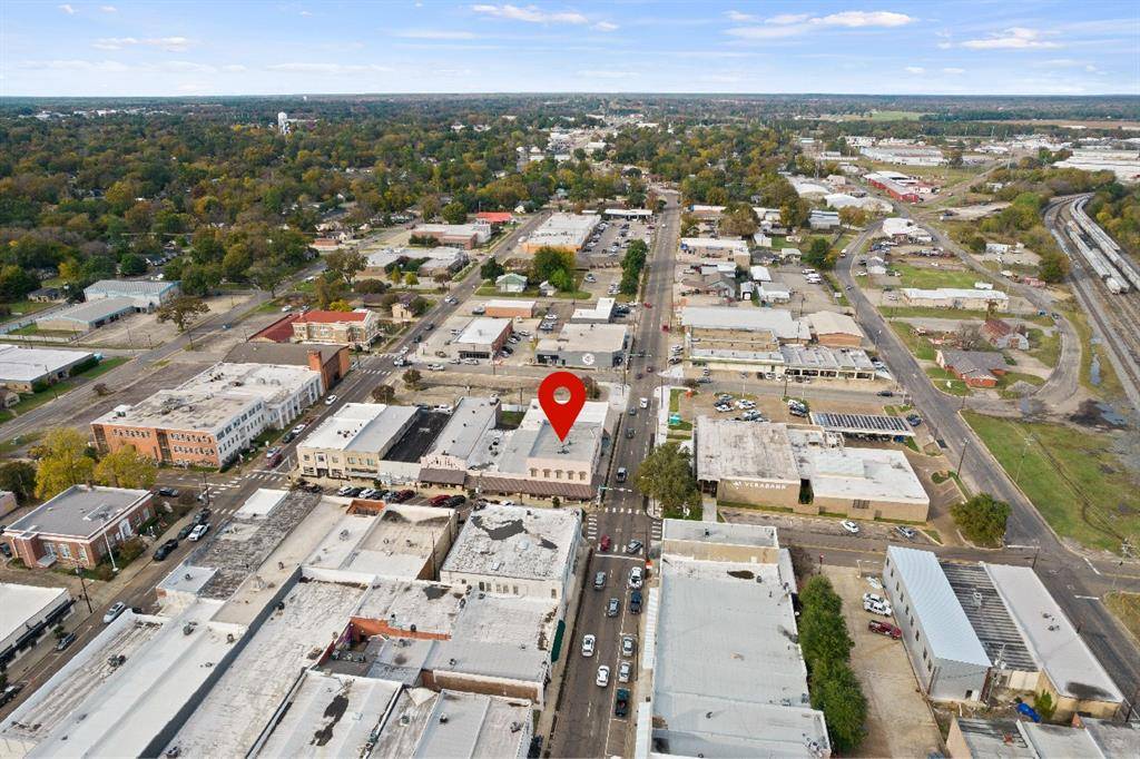 301 N Jefferson, Mount Pleasant, TX 75455