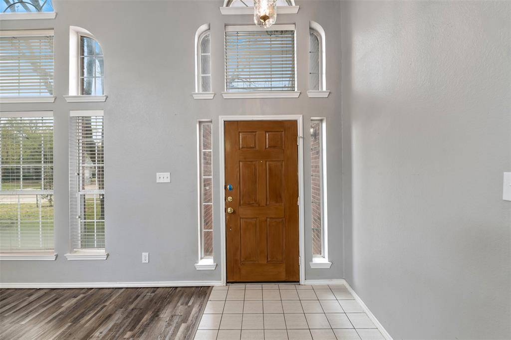 6804 Ashmont Drive, Plano, TX 75023