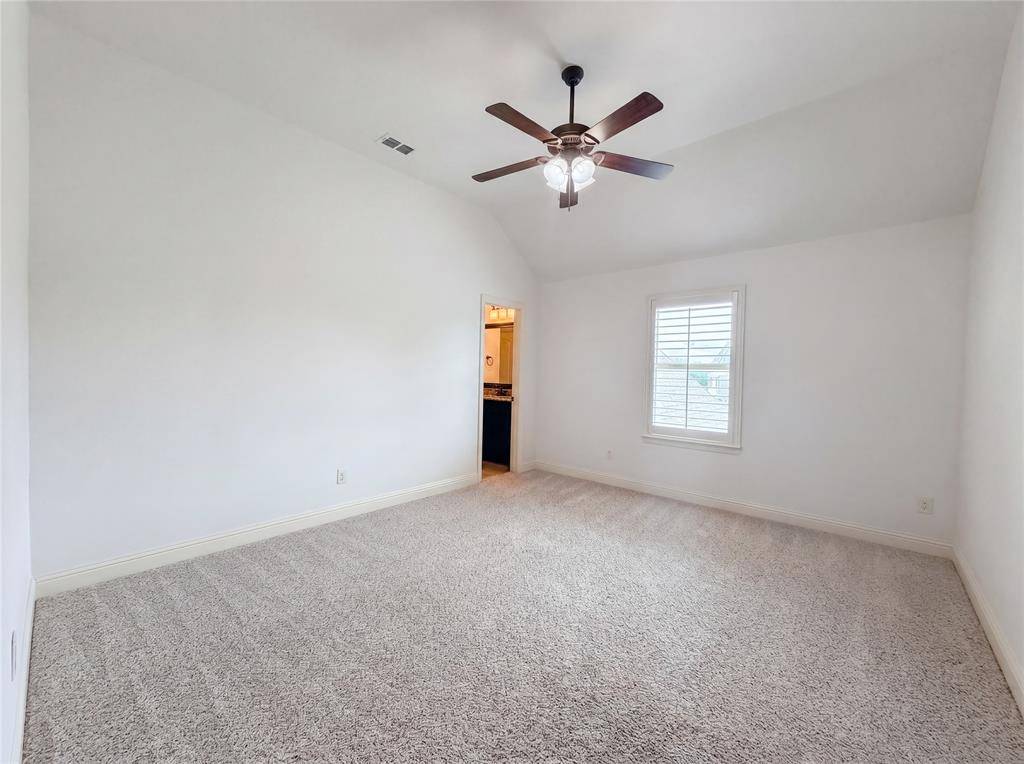 715 Simmons Road, Double Oak, TX 75077