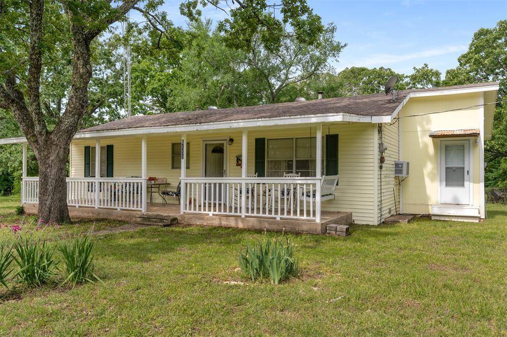 6111 County Road 2610, Bonham, TX 75418