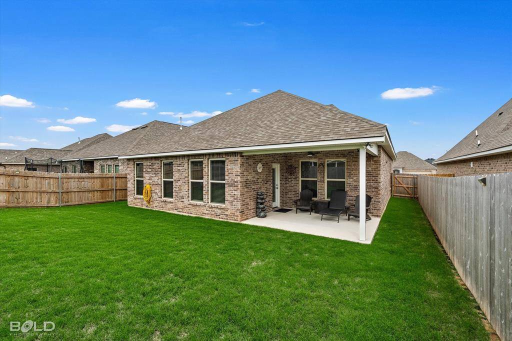 747 Crozier Drive, Bossier City, LA 71111