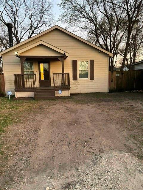 1401 W 9th Avenue, Corsicana, TX 75110