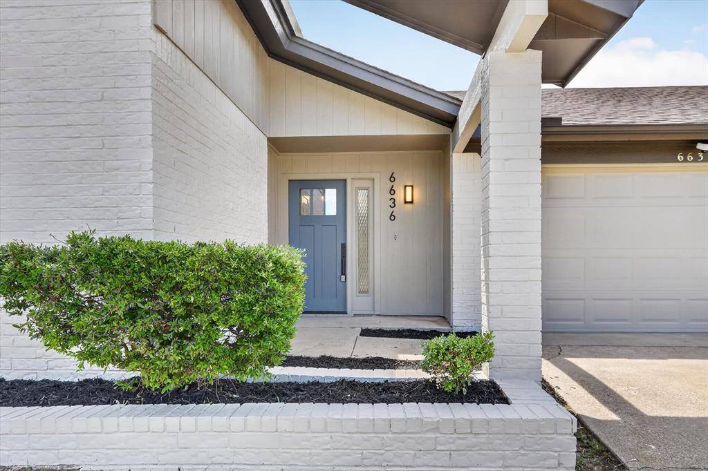 6636 Redbud Drive, Watauga, TX 76148