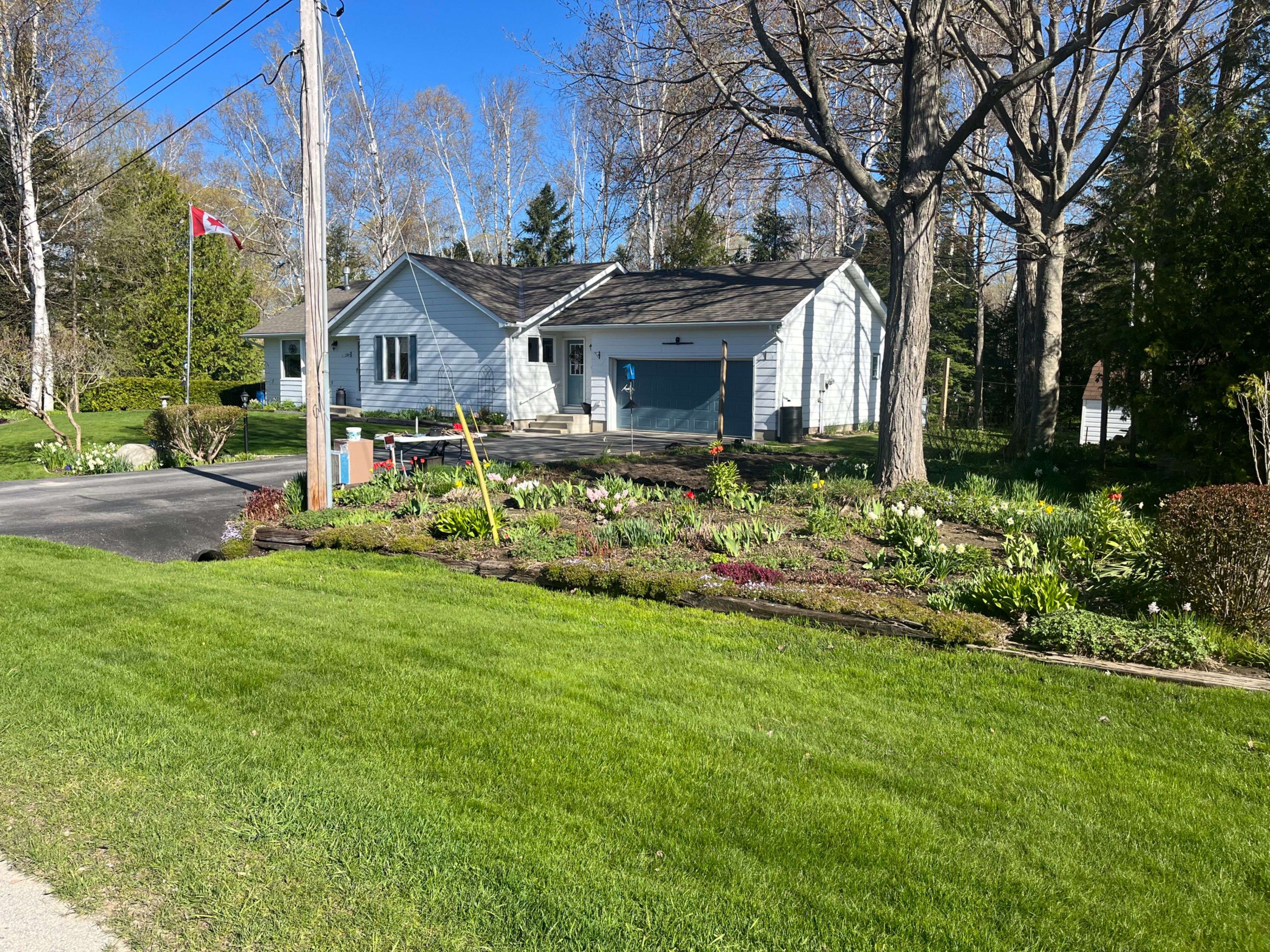 11 Graham CRES, South Bruce Peninsula, ON N0H 2G0