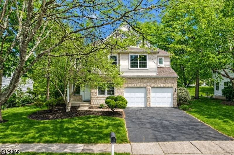 9 Cambridge Ct, Montgomery Twp., NJ 08540