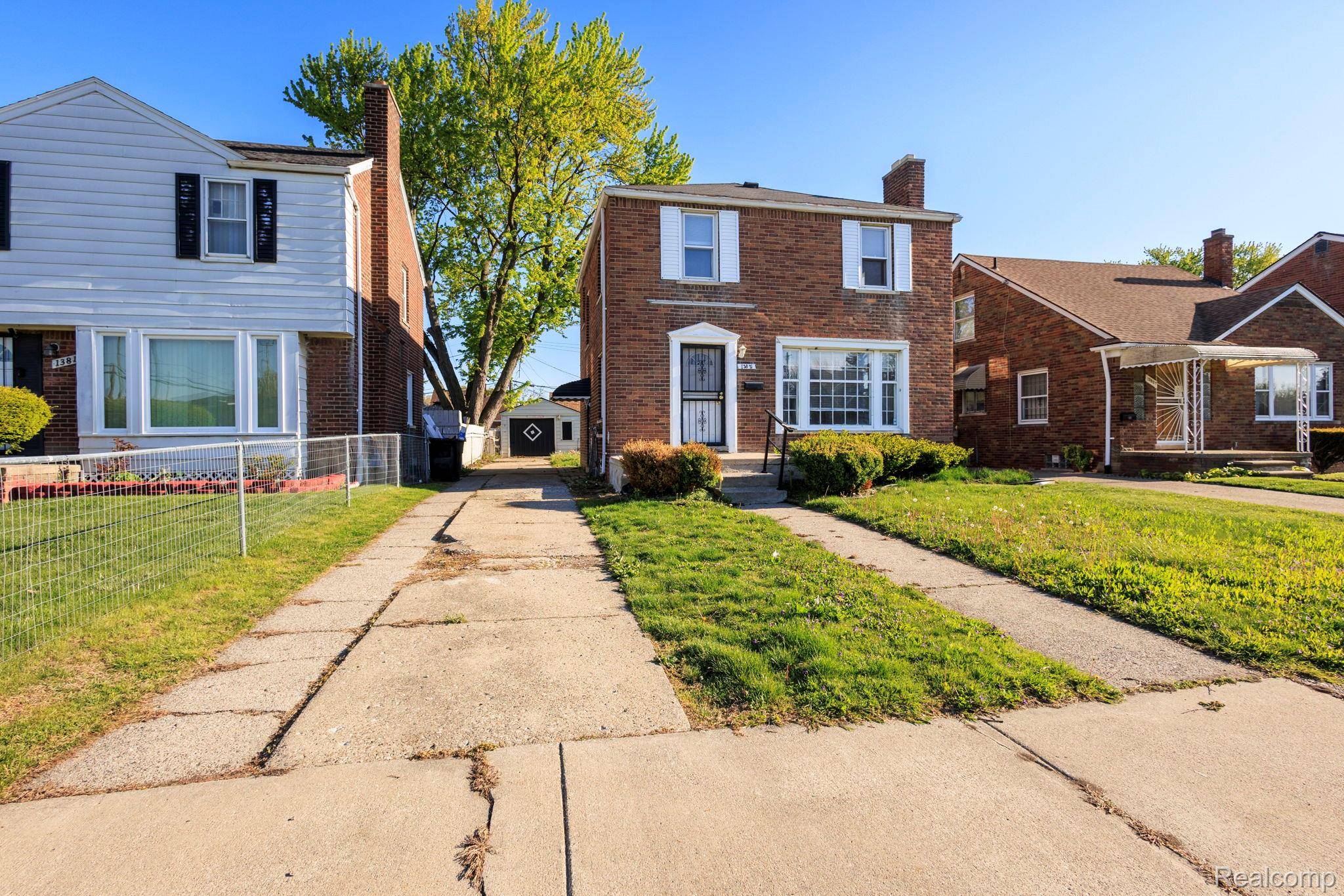 13821 Fairmount DR, Detroit, MI 48205