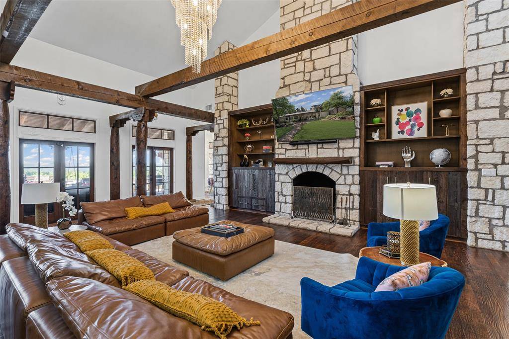 108 Dustin Circle, Hudson Oaks, TX 76087