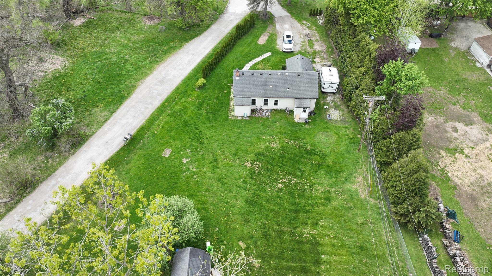 37480 Hayes RD, Clinton Charter Township, MI 48038