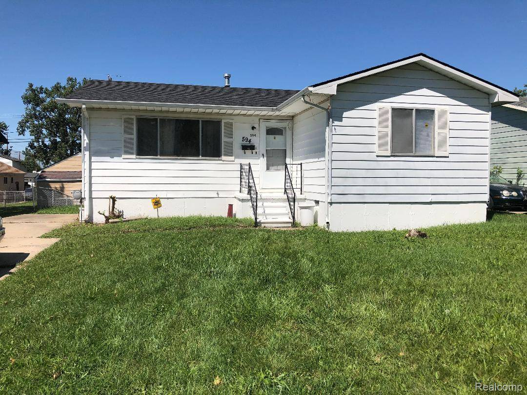 594 Colorado AVE, Pontiac, MI 48341