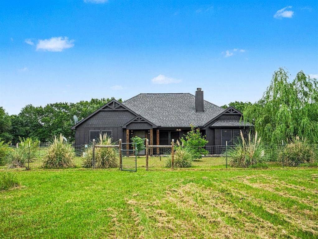 17821 County Road 4069, Kemp, TX 75143