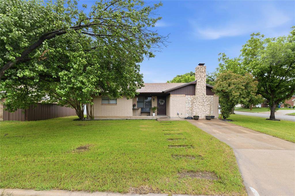 4416 Mimosa Drive, Brownwood, TX 76801