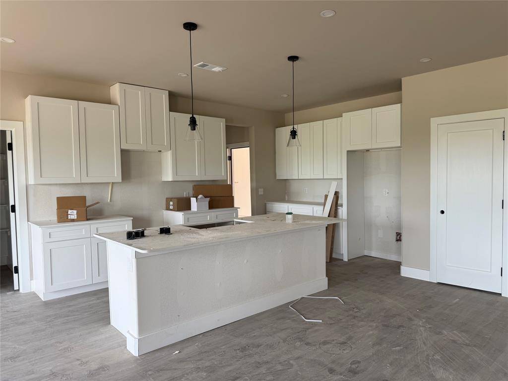 201 Protection Street, Godley, TX 76044